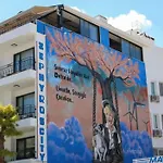 Zephyros 3* דטקה