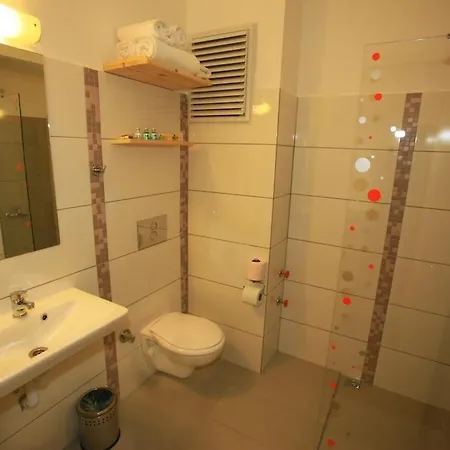 Hotel Zephyros 3*