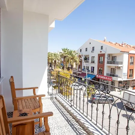Zephyros Hotel 3*